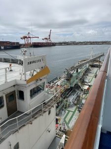 The Absolute bunkering fuel to the Island Princess.