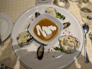 Oysters, Mussels and Seafood Bisque at Chef's Table