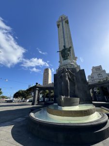 Monumento a Los Caídos