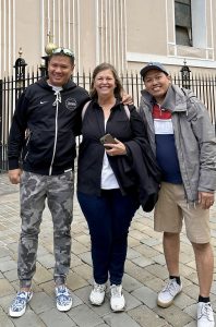 We ran into our very favorite waiters, Frandi and Brian.